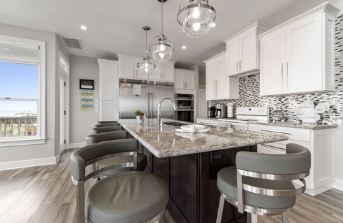 Navarre Beach House | Endless Summer-Gulf Front custom home for 20+. Pup friendly!