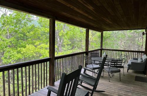 Sautee Nacoochee House | Endless Views Cabin