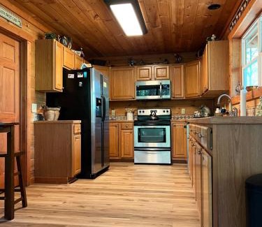 Sautee Nacoochee House | Endless Views Cabin