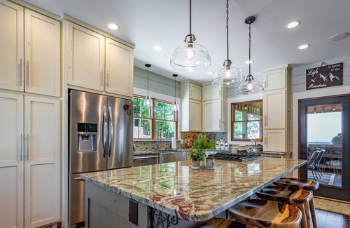Morganton House | Endless Views from our Mountain Top Retreat! Between Charlotte & Asheville.