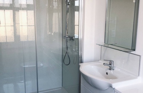 Hull Hotel | Endsleigh Park