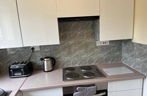 Highlands Apartment | Enfield City Apartment Retreat