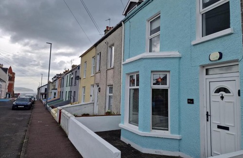 Portstewart House | Enfield Street house behind Portstewart promenade with partial sea view from front 3 bed sleeps 7