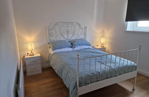 Portstewart House | Enfield Street house behind Portstewart promenade with partial sea view from front 3 bed sleeps 7