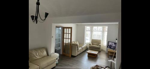 Portstewart House | Enfield Street house behind Portstewart promenade with partial sea view from front 3 bed sleeps 7