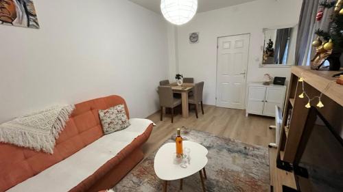 Zvezdara Apartment | Eni