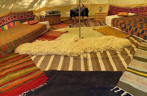 Penne-d'Agenais RV Rental | Enjoy a comfortable night sleep in a safari tent on our eco campsite