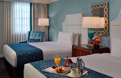 French Quarter Resort | Enjoy a Hassle-Free and Suiting Stay! 4 Family-Friendly Units, Pets are Welcome!