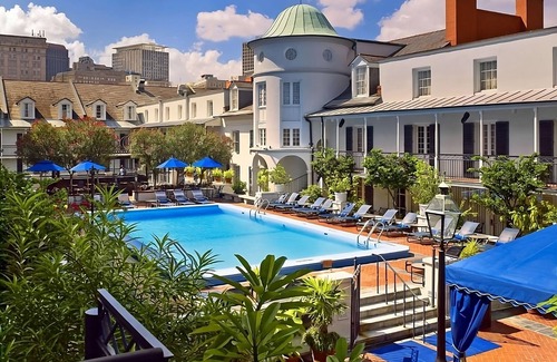 French Quarter Resort | Enjoy a Hassle-Free and Suiting Stay! 4 Family-Friendly Units, Pets are Welcome!