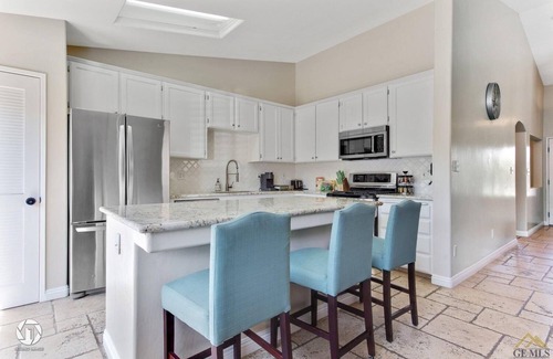 Greenacres House | Enjoy a Mini Oasis w/Pool Waterfall 4bd/2ba Home!