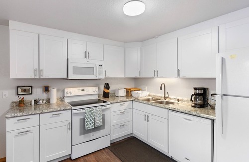 Heart of Missoula House | Enjoy a quiet neighborhood setting with quick access to downtown Missoula, local trails, and the Clark Fork River. Whether you're here to relax or explore, this bright and inviting space is the perfect base.