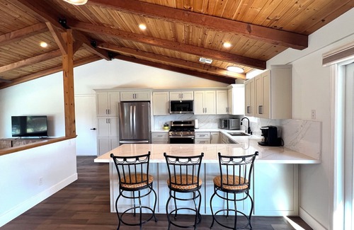 Templeton House | Enjoy a relaxing getaway in Wine Country!