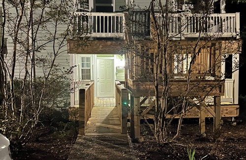 Fairfield Bay Condo | Enjoy all the Ozark’s has to offer!