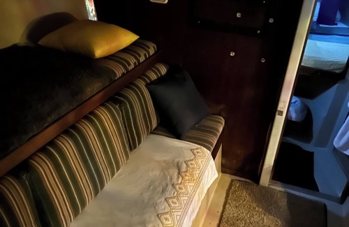 Bradenton Beach Boat Rental | Enjoy an evening under the stars in our one of many sailboats in Sarasota Bay!