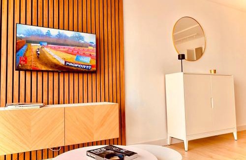 Middelkerke Apartment | Enjoy and relax with a view of the sea