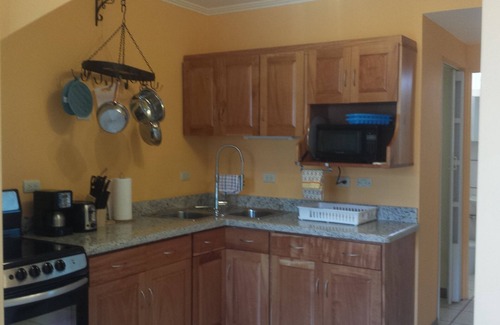 Ciudad Colon Apartment | Enjoy beautiful weather in a wonderful space. Perfect for UPeace student/worker