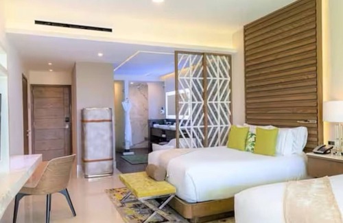 Cancun Resort | Enjoy Blanca Garza! High End Resort and Rooms.