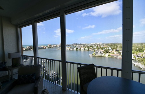 Vanderbilt Beach Condo | Enjoy Five Star Penthouse, Newly Renovated