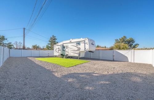 Victorville House | ENJOY GLAMPING? Stay in this Luxurious, & Comfortable RV on a private gated land