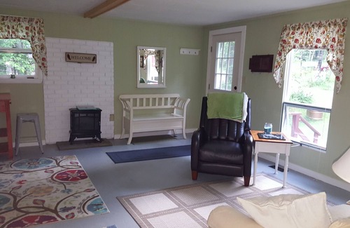 Moultonborough House | Enjoy Long Island in NH