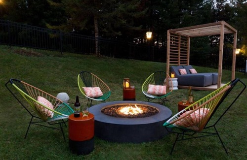 Stowe Area Hotel | Enjoy Nature & Town | Stay in Style at Field Guide Lodge, Close to Everything