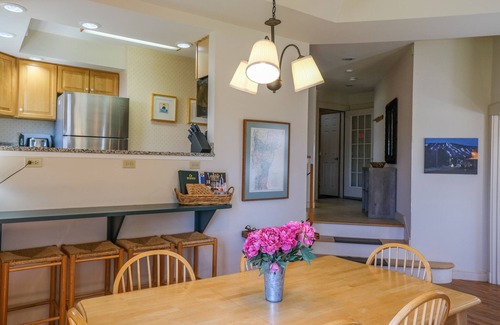 Ludlow Condo | Enjoy our ski in ski out condo. Located mid-mountain at Solitude Peak!