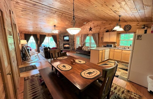 Zionville Cabin | Enjoy peaceful beauty with View, Hot Tub, Privacy, pet friendly!
