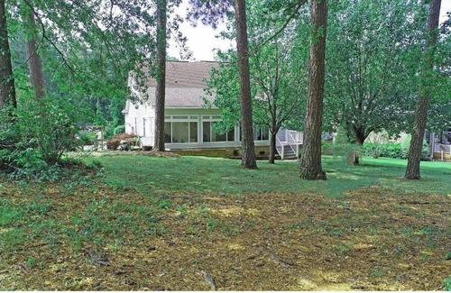 Santee House | Enjoy Rural Southern Living in Gated Community Lake access Fishing, Golf, n more