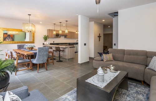 San Miguel de Allende House | Enjoy SMA Nestled in Nueva Escondida