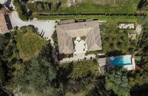 Deux Croix-Banchais House | ENJOY THE OLD WORLD CHARM IN OUR LUXURY PROVENCAL RETREAT NEAR ST REMY