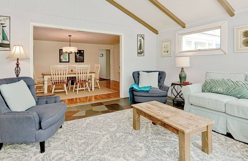 Rockport House | Enjoy the pool at Rockport Hideaway