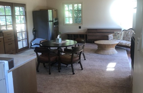 Carmel Valley House | Enjoy the serenity of newly build unit on 0.7 lot n country side.