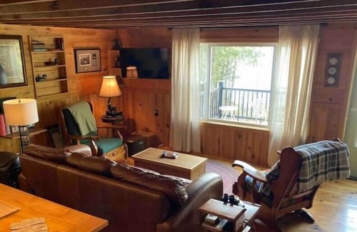 Dexter Cottage | Enjoy The Sunsets Waterfront Ripley ME Cabin