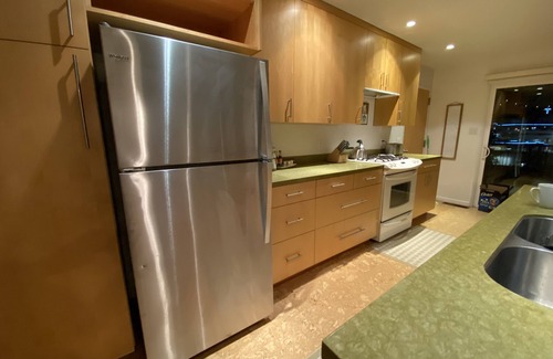 Greenwood House | Enjoy watching the sunrise over Lassen peak!
