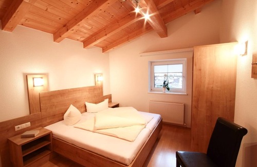 Unterlaengenfeld Apartment | Enjoy your vacation like in your own apartment in Andy's apartment!