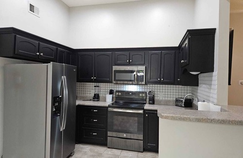 Southaven House | Enjoyable & Charming 4-Bedroom Home in Southaven - Close to Stateline.