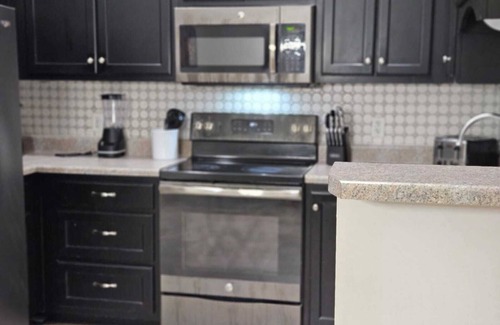 Southaven House | Enjoyable & Charming 4-Bedroom Home in Southaven - Close to Stateline.