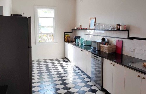 Bellevue Hill House | Ensuite Room in centrally located house in Double Bay
