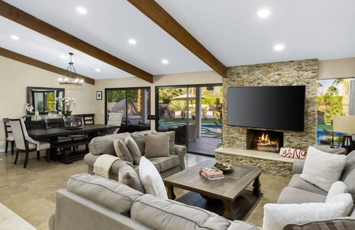 Magnesia Falls Cove House | Entertainer's Hideaway with Pool, Jacuzzi, and Outdoor Kitchen