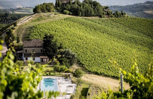 San Savino Apartment | Enticing Apartment in Ascoli Piceno with Swimming Pool