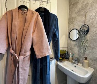 Stratford Apartment | Entire 1Bed Stratford Westfield