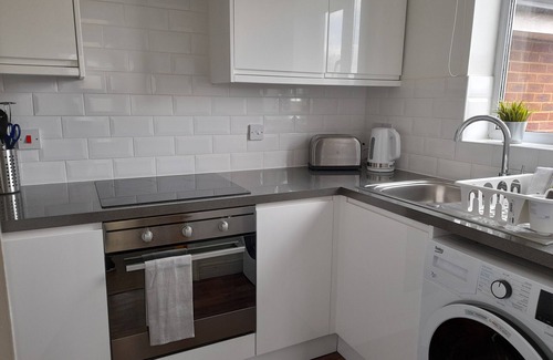 Hemel Hempstead Apartment | Entire 2 bed apartment Hemel Hempstead | Free parking