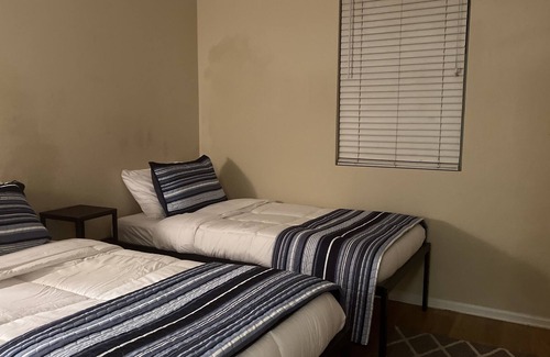 Guasti Apartment | Entire 2BD 2BA clean luxury CONDO!!