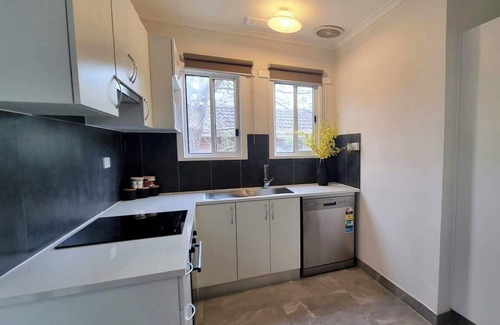 Doveton House | Entire 3 bedroom Doveton home, no sharing