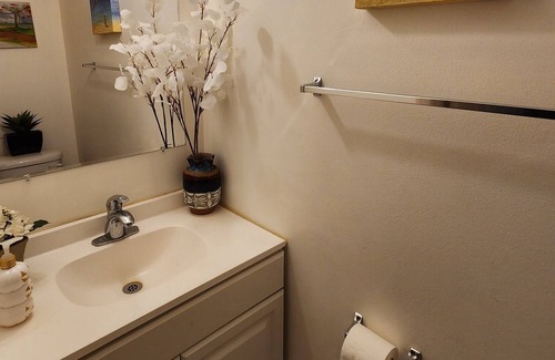 North Potomac House | Entire 3-BR house