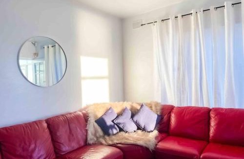 Glenelg North Apartment | entire beachfront apartment 5 Esplanades seaviews