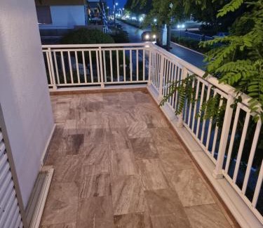 Paralia Dionysiou Apartment | Entire Bedroom Apartment with big Balcony Perfect for Families Mishev