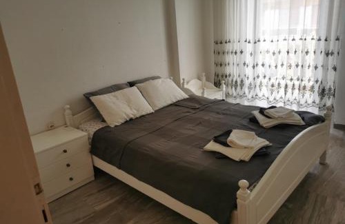 Paralia Dionysiou Apartment | Entire Bedroom Apartment with big Balcony Perfect for Families Mishev