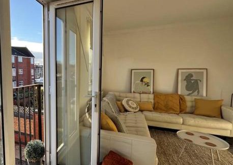 Liverpool House | Entire cosy home in Liverpool Marina