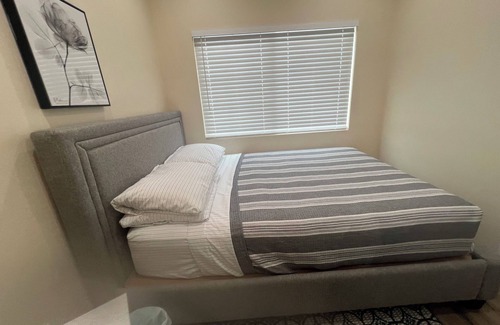 Marina House | Entire guest house in Marina. Close to the beach